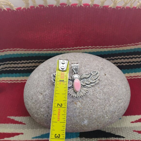 Southwest Unisex Mens Soaring Eagle Pendant Sterling Silver Pink Conch Shell - Picture 3 of 7